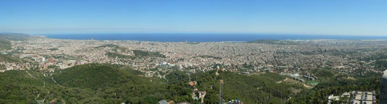 New! Apartment In Sarria Near Metro Barcelona Luaran gambar