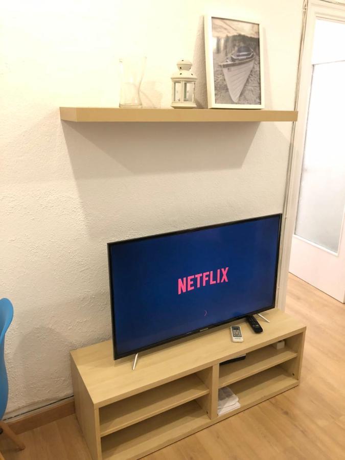 New! Apartment In Sarria Near Metro Barcelona Luaran gambar